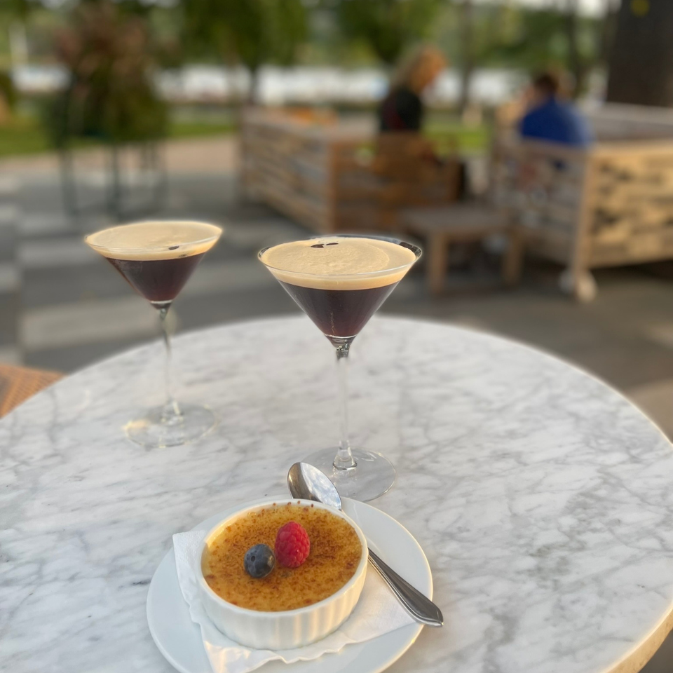 Drinks at Villa Källhagen